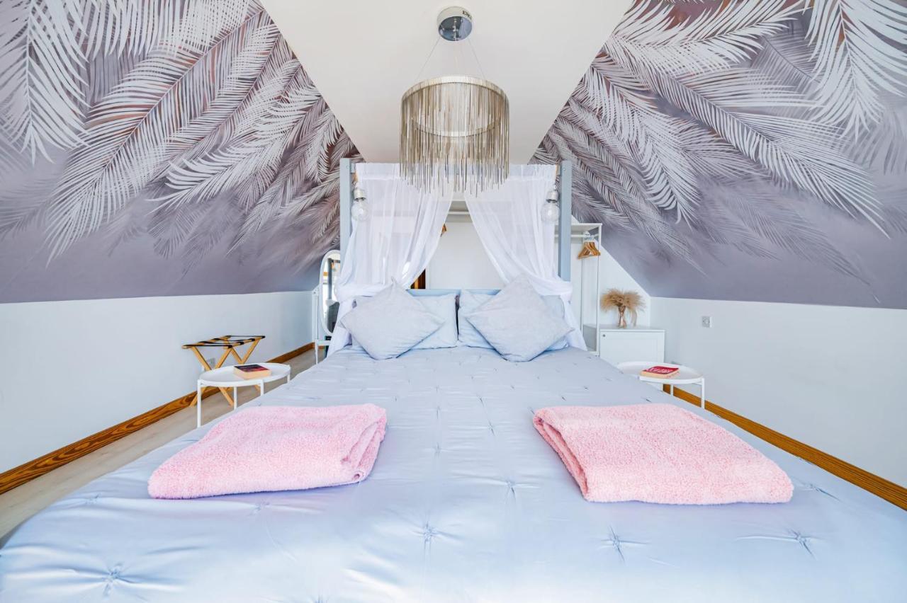 Pebble Paradise Beachfront Family Getaway Певенси Экстерьер фото